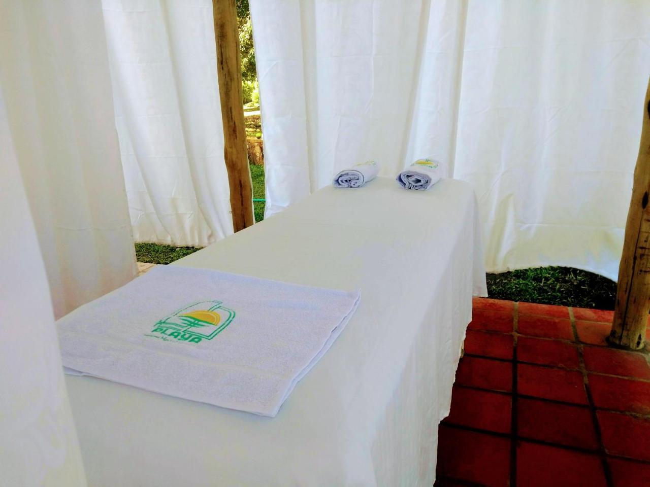 Hotel Playa By Marbar Hoteles Villeta Bagian luar foto