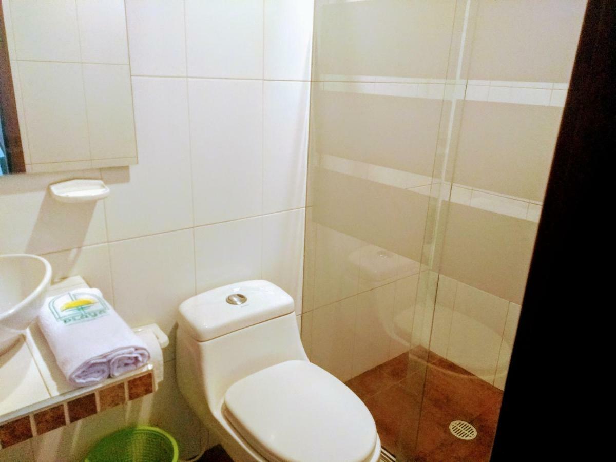 Hotel Playa By Marbar Hoteles Villeta Bagian luar foto